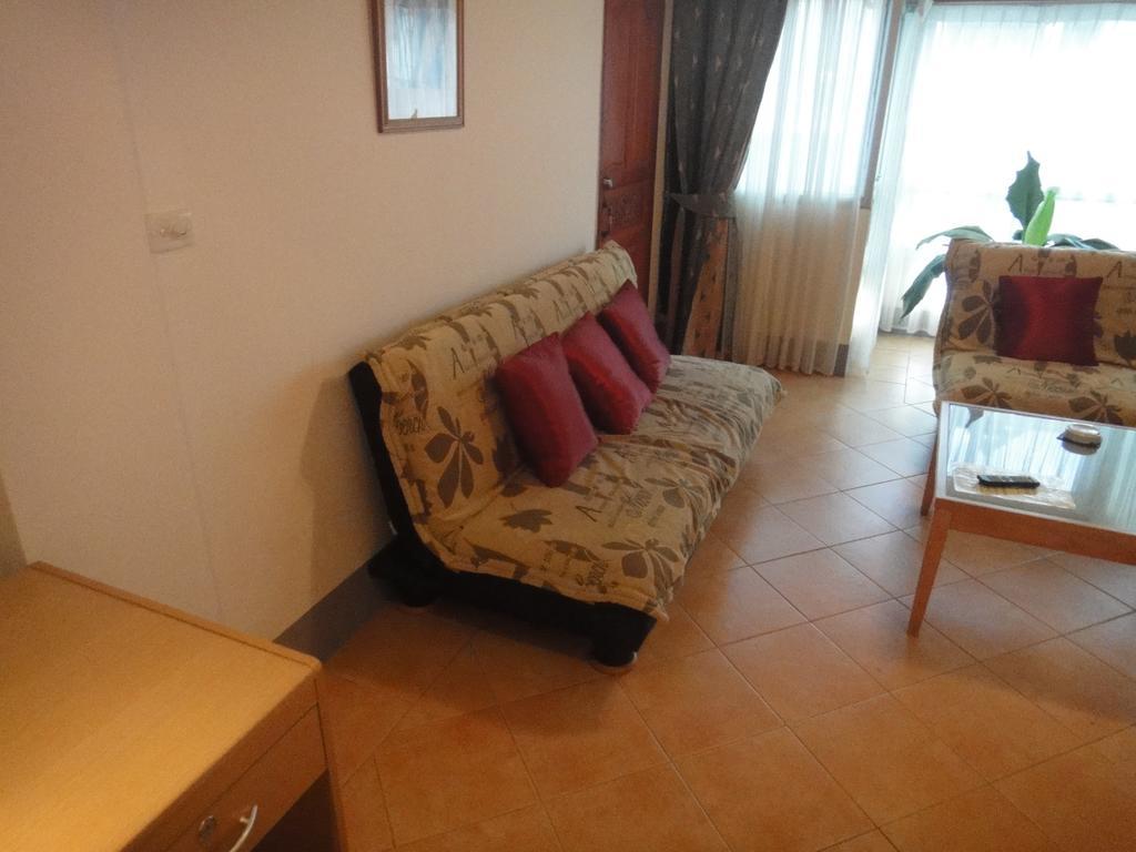 Aquarius Gay Guesthouse & Sauna Patong Chambre photo